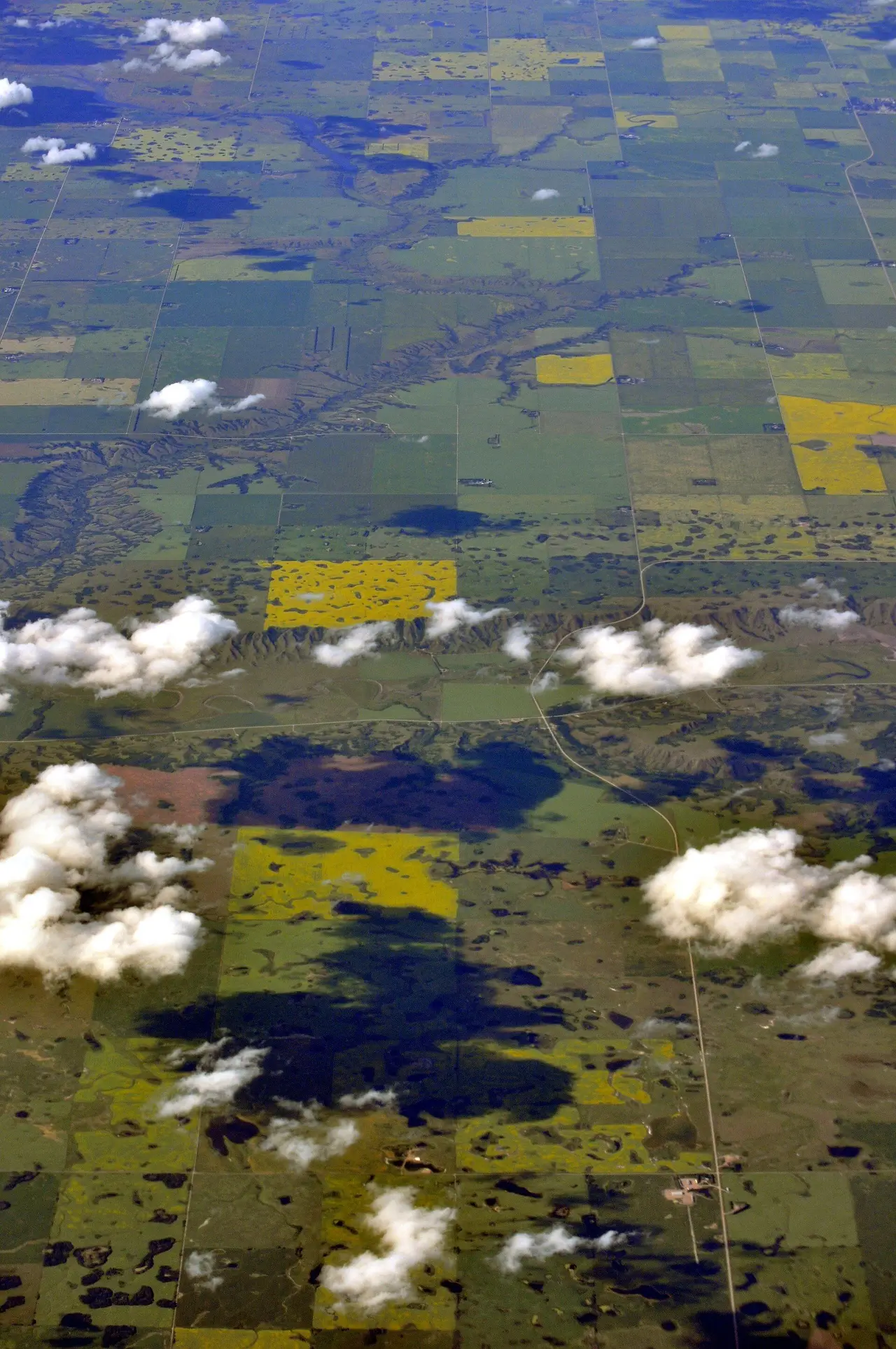 Aerial view of farmland and Highway 640 south of Cupar, 2013